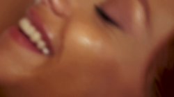 Captura de 'Slutty Lesbian Tongues | Saliva, Pussy & Real Orgasms' nº 72