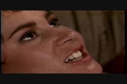 'Tell me What to Do' screenshot nº 40