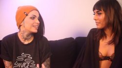 Captura de 'Lesbian Anal Virgins' nº 8