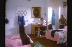 Captura de 'Loose Times at Ridley High' nº 73