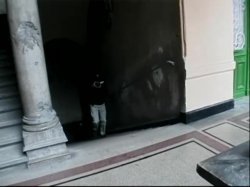 Captura de 'The Video Adventures of Peeping Tom Number 32' nº 16