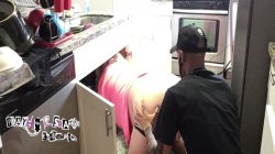 Captura de 'Kitchen Booty Sink Fuck #21 XXX' nº 22