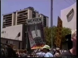 Captura de 'Radical Affairs Video Magazine #1' nº 73