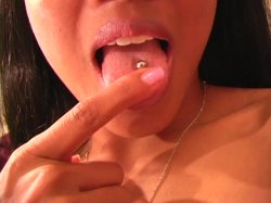 'Lily Thai Demanding Jerk Off Encouragement Pantyhose' screenshot nº 129