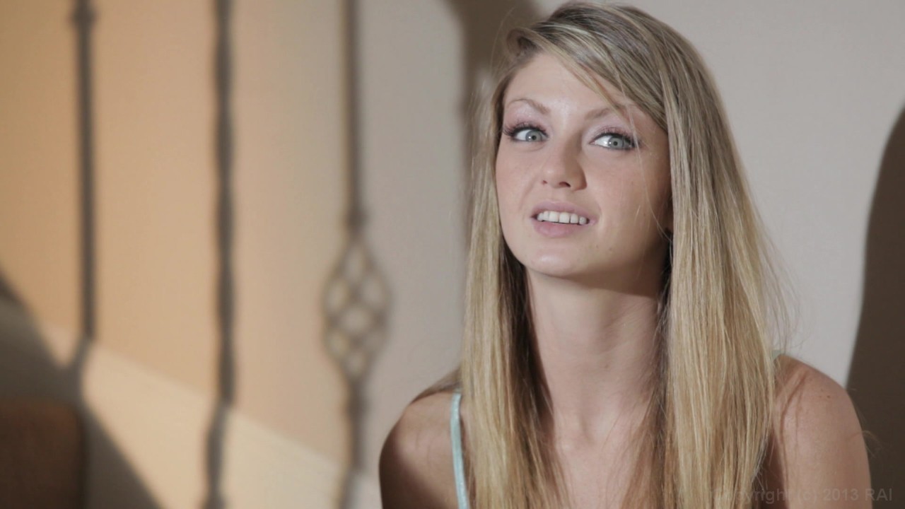 Staci Silverstone Moms Bang Teens