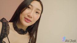 'Busty Wife Li Er Cheats on Her Cheating Husband' screenshot nº 25