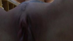 'Liz Rainbow - Facesitting' screenshot nº 52