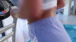 Captura de 'MILF Trainer' nº 110