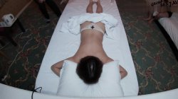 Captura de 'Massage Service for a Frustrated Pregnant Wife' nº 4