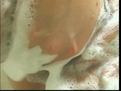 '18 and Asian' screenshot nº 7