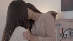 Captura de 'Lesbian Stepsisters Vol. 7' nº 80