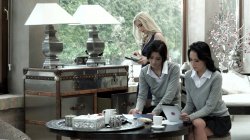 Captura de 'Russian Institute - the Hussy' nº 4