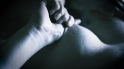 Captura de 'Pretty Little Things' nº 4