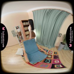 'Bubble Butt Brunette Sida Enjoys Penetration Pleasure from a Pink Dildo' screenshot nº 2