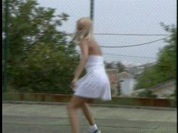 Captura de 'Young Lesbian Love' nº 101