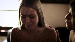 Captura de 'Half His Age' nº 113