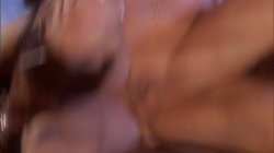 Captura de 'You, Me, Them' nº 114