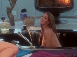 'Lesbian Kisses' screenshot nº 110