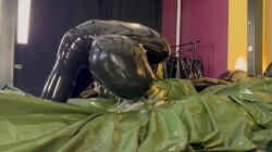 Captura de 'Full Rubber Femdom Threesome with Ava L'Affaire, Rubber and The Perv Part 1' nº 62