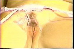 Captura de 'Nina Laid Bare' nº 86