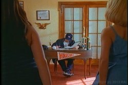'Debbie Does Dallas 99' screenshot nº 113