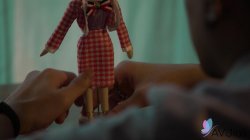 Captura de 'Sex Doll, Yuli, Fucked Hard By Her Maker' nº 24