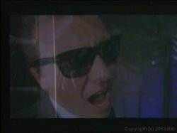 Captura de 'Girls Of The 90s Get Grungey' nº 122