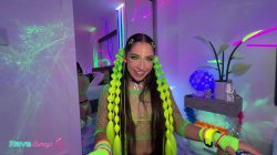 Captura de 'Slut With Piercing Eyes, Madison Wilde Takes The DJ For A Ride!' nº 14