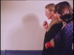 Captura de 'Come With Me My Love' nº 20