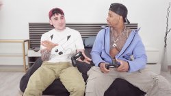 Captura de 'An Italian teen with a perfect ass and pussy gets fucked by a friend' nº 6