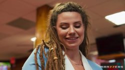 Captura de 'Big Tits At Work Vol. 22' nº 52