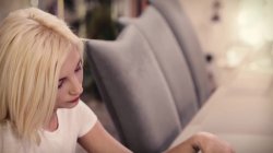 Captura de 'Good Little Girl' nº 2