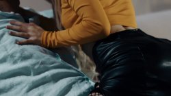 'Her Spitting Image' screenshot nº 21