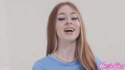 'Skinny Redhead Takes 12 Inches' screenshot nº 14