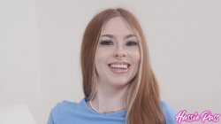 'Skinny Redhead Takes 12 Inches' screenshot nº 15