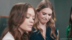 Captura de 'Best Lesbian Sex 3' nº 1