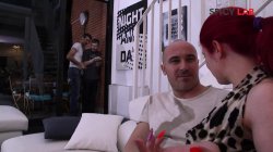 'Valentina Palermo young slut fucked in the ass by workers and her husband, with Luca Borromeo, Alex and Alabor' screenshot nº 7