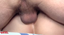 Captura de 'Young Amateur Slut on Her First Anal Casting' nº 116