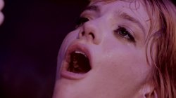 Captura de 'SpideyPool XXX: An Axel Braun Parody' nº 34