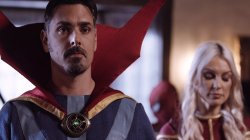 Captura de 'SpideyPool XXX: An Axel Braun Parody' nº 60