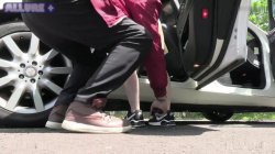 Captura de 'Amateur car play and outdoor passion with a frustrated married beauty' nº 29
