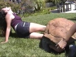 'Ticklish Roommates' screenshot nº 137