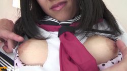 Captura de 'Young Japanese Squirts During Pussy Shaving' nº 35