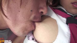 Captura de 'Young Japanese Squirts During Pussy Shaving' nº 38