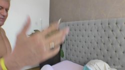 Captura de 'Squirting Pawg Vera Jarw Creampied on a Boat & Bedroom' nº 85