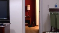 Captura de 'Dallas Diamondz - 2 Cocks and a Creampie' nº 3
