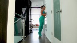 Captura de 'Legs Up Hose Down' nº 24