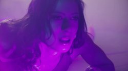 Captura de 'A 40 Year Old Widow (English)' nº 41