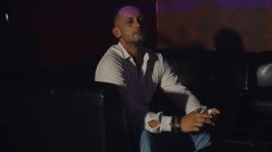 Captura de 'A 40 Year Old Widow (English)' nº 43