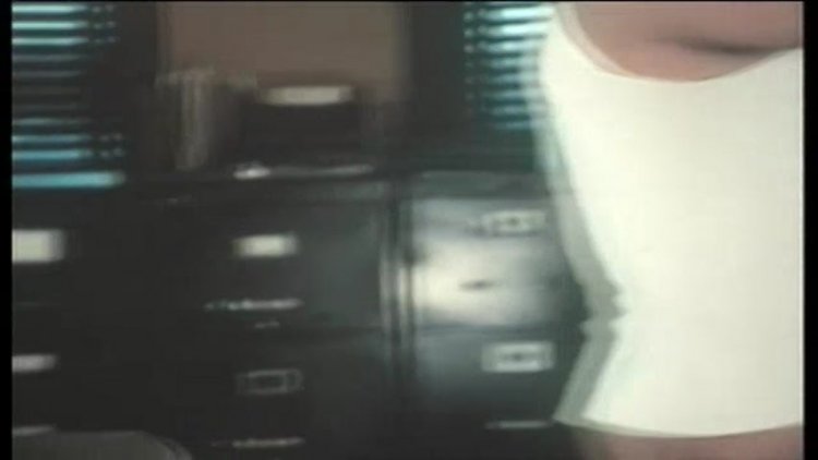 streaming porn video screenshot